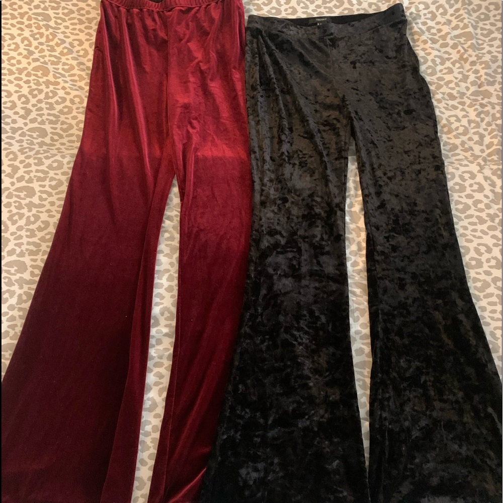 size m pants that flare on the ends, from forever 21, used